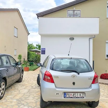 Erin Apartamento Umago
